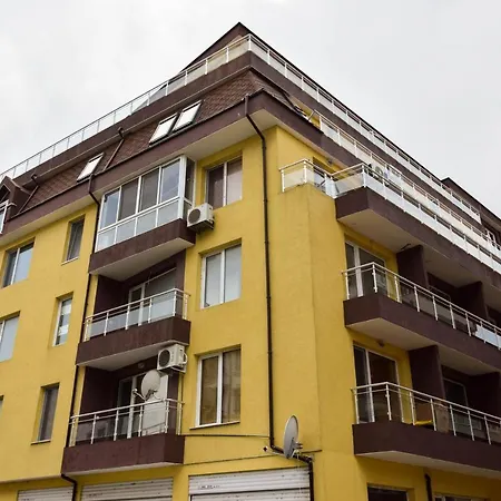 Apartment Coral Pomorie